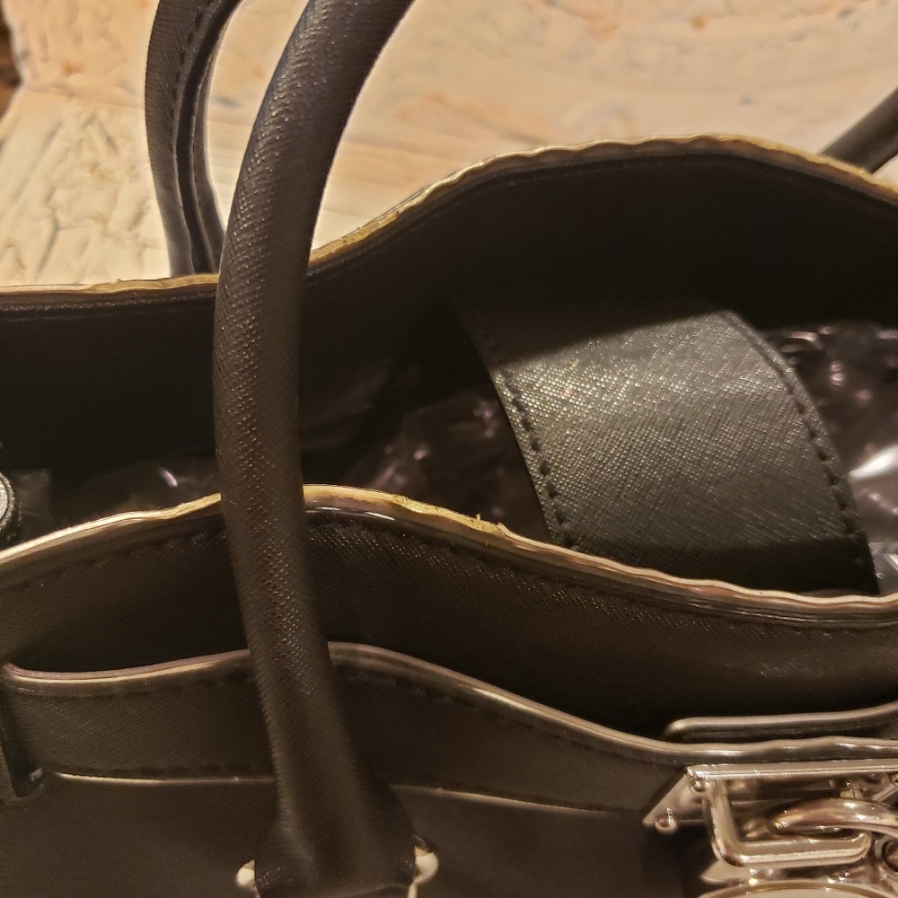 Michael Kors Hamilton Foil Trim Handbag - Picture 4 of 16